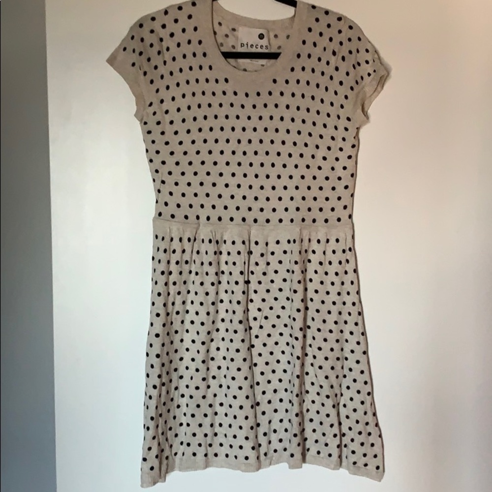 Kensie polka dot light sweater dress